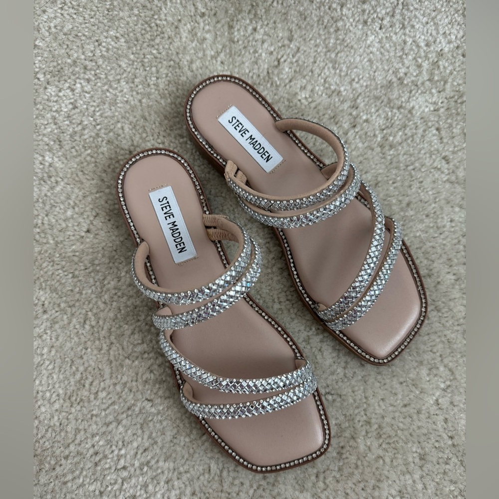 Steve Madden Starie Rhinestone Sandals SZ6